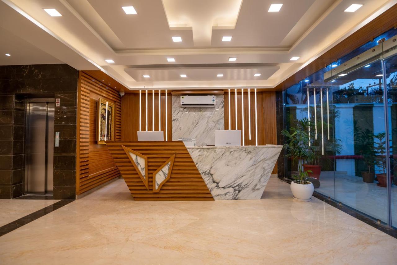 Hotel Vivaan Regency Haridwār Exterior foto